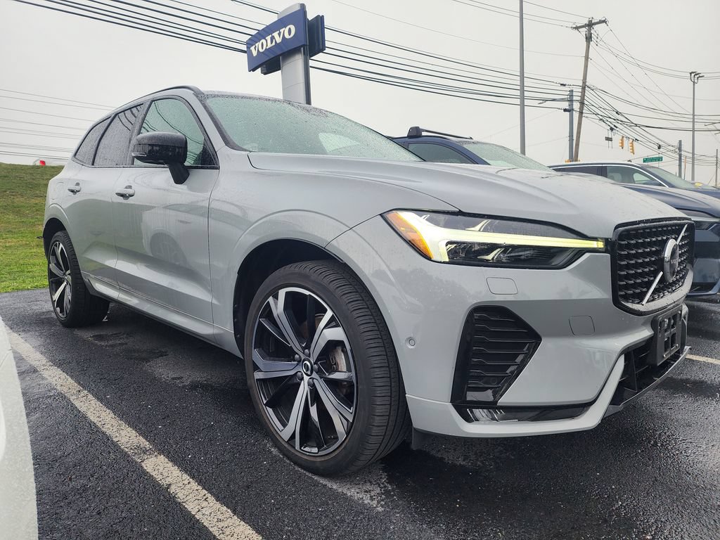 Certified 2024 Volvo XC60 B5 Ultimate w/ Protection Package Premier AWD/4WD image 1
