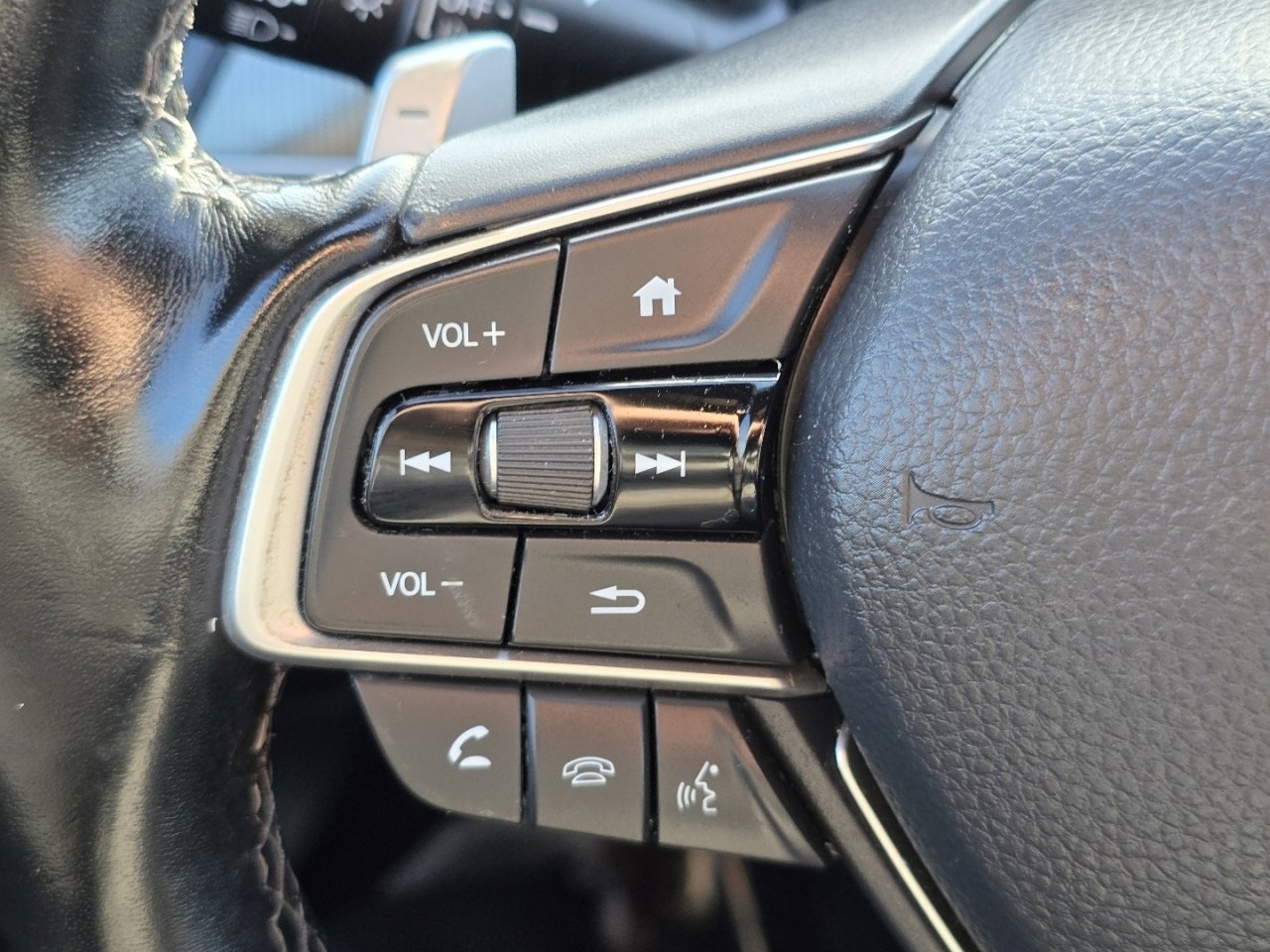 Certified 2022 Honda Accord Sport image 32