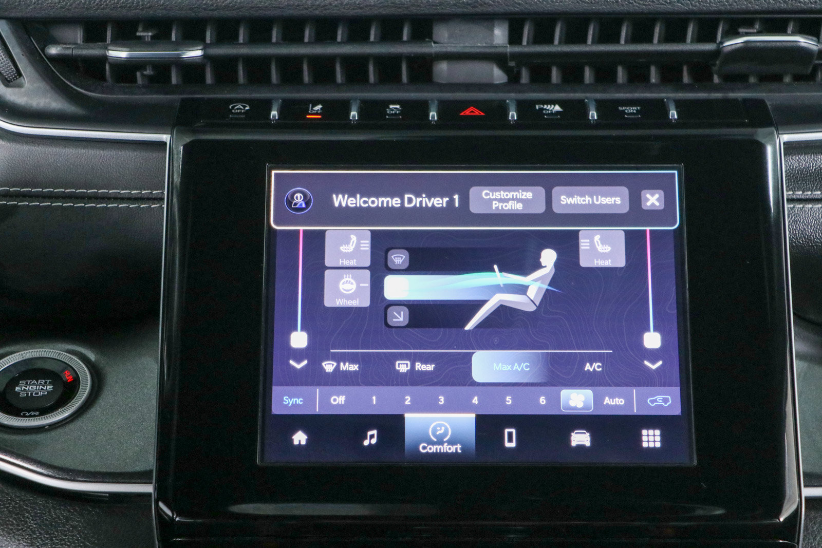 Used 2023 Jeep Grand Cherokee Altitude AWD/4WD image 19