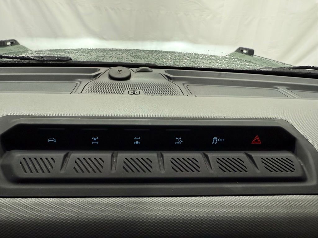 Used 2023 Ford Bronco Badlands w/ Sasquatch Package image 35