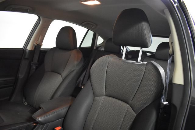 Used 2018 Subaru Crosstrek 2.0i AWD/4WD image 10