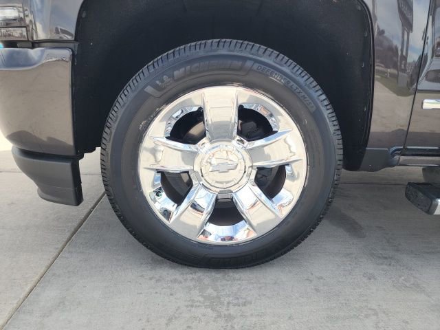 Used 2016 Chevrolet Silverado 1500 LTZ Z71 w/ LTZ Plus Package image 19