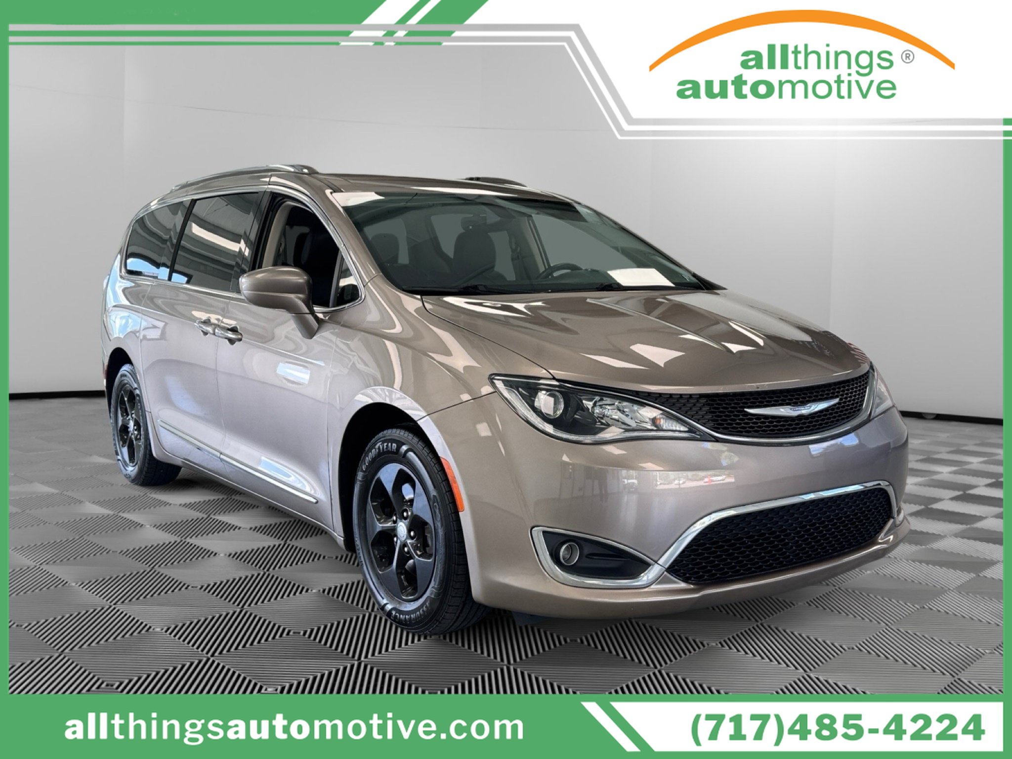 Used 2017 Chrysler Pacifica Touring-L Plus