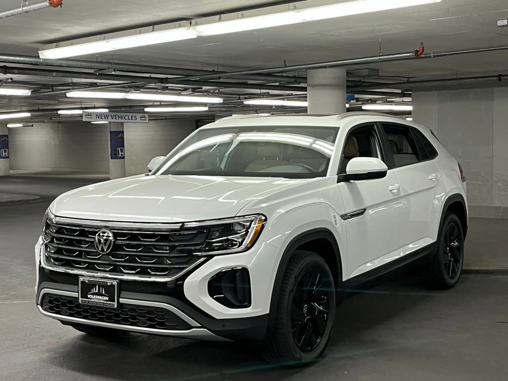 New 2026 Volkswagen Atlas Cross Sport SE image 3