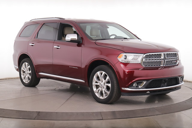 Used 2017 Dodge Durango Citadel w/ Technology Group AWD/4WD image 2