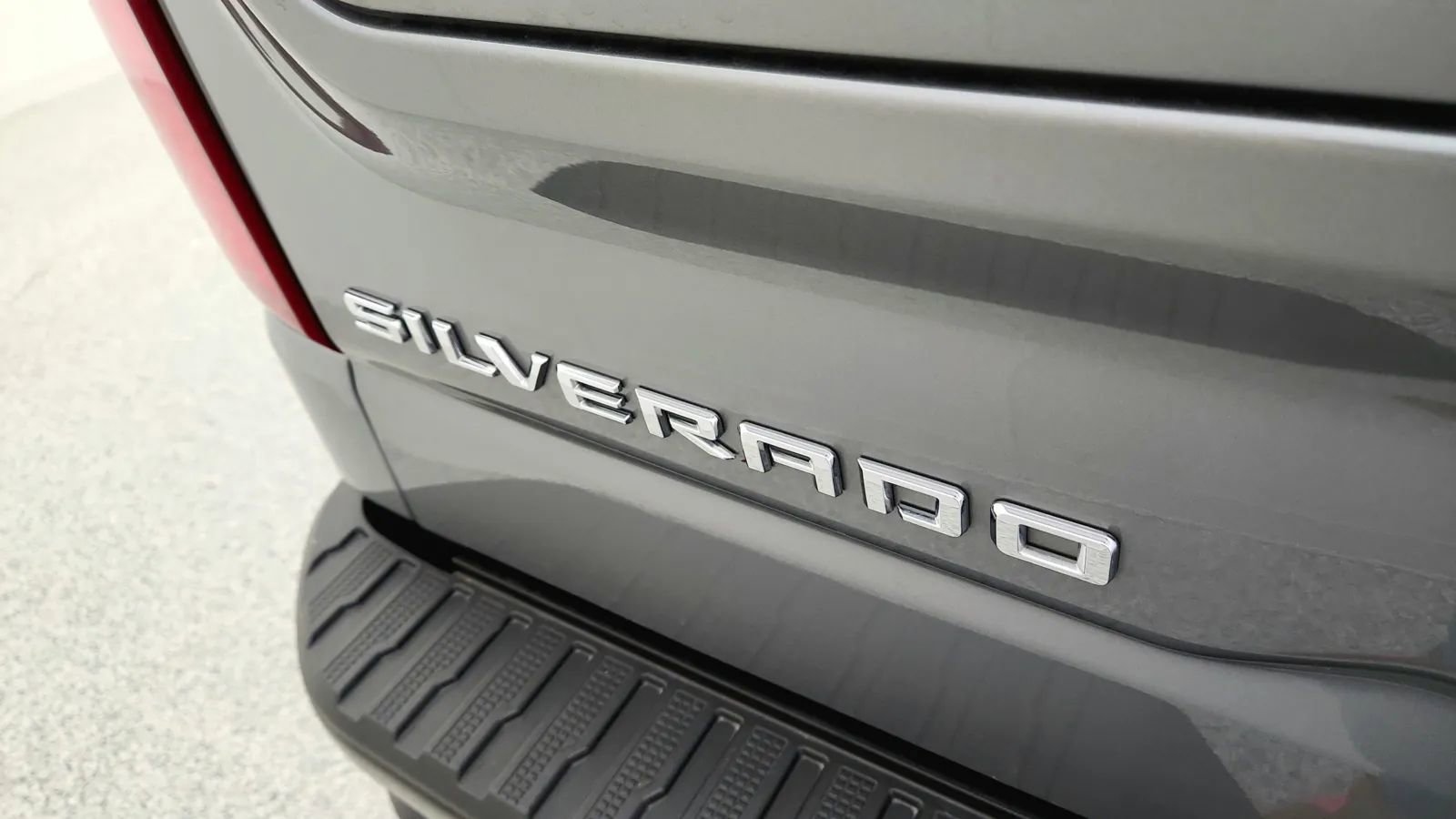 Used 2025 Chevrolet Silverado 1500 LT Trail Boss image 34