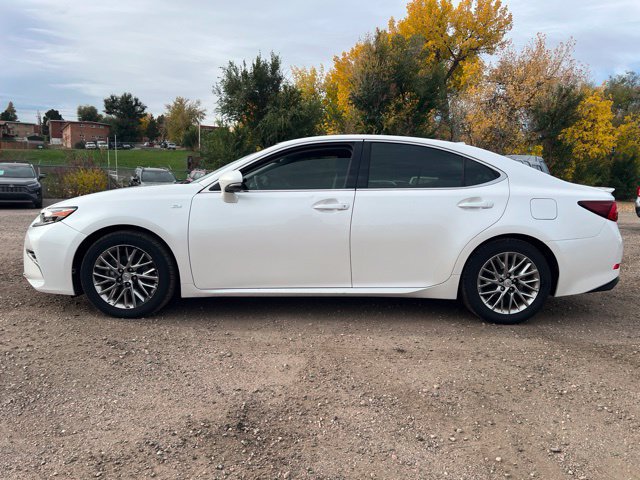 Used 2018 Lexus ES 350 w/ Luxury Package w/Wood Trim FWD image 2