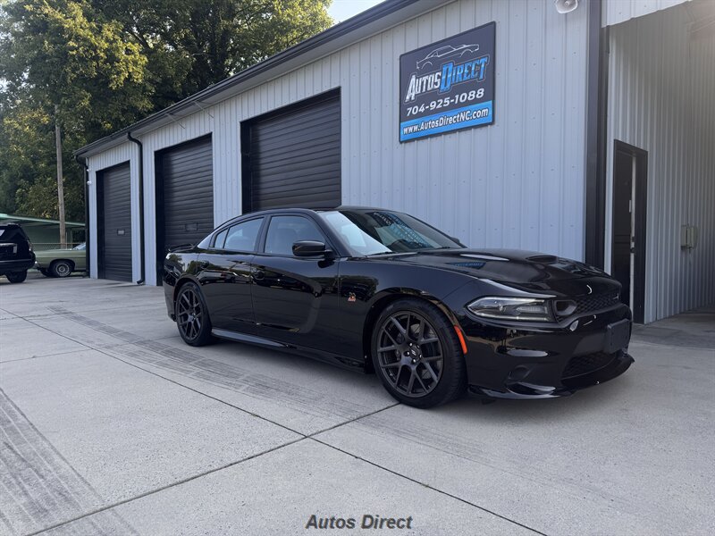 Used 2019 Dodge Charger Scat Pack w/ Plus Group RWD image 7