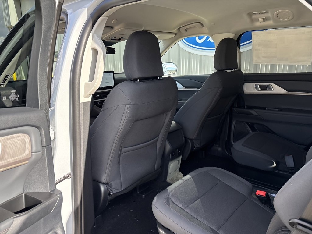 New 2026 Ford Explorer Active image 27