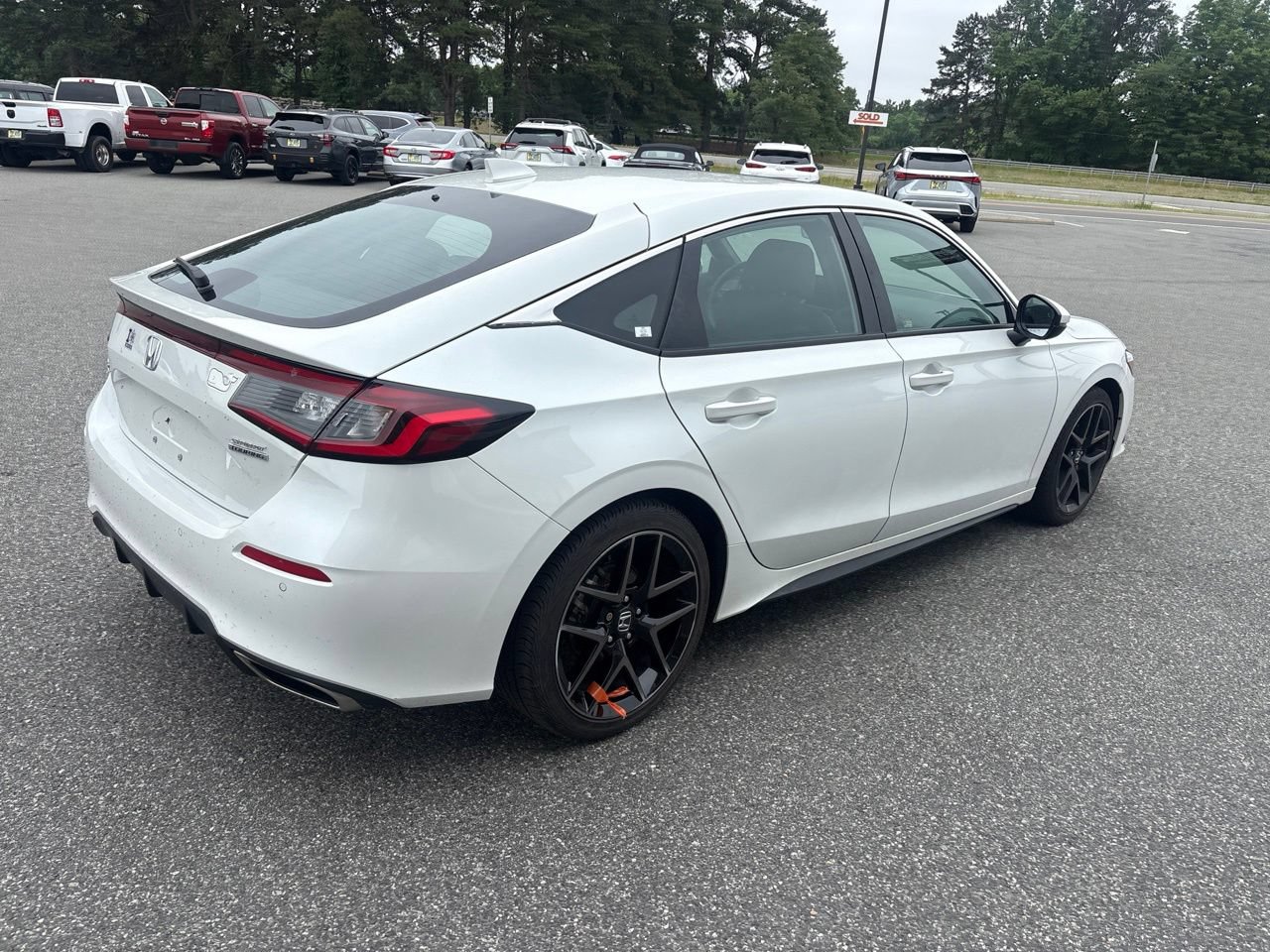 Used 2022 Honda Civic Sport Touring image 8