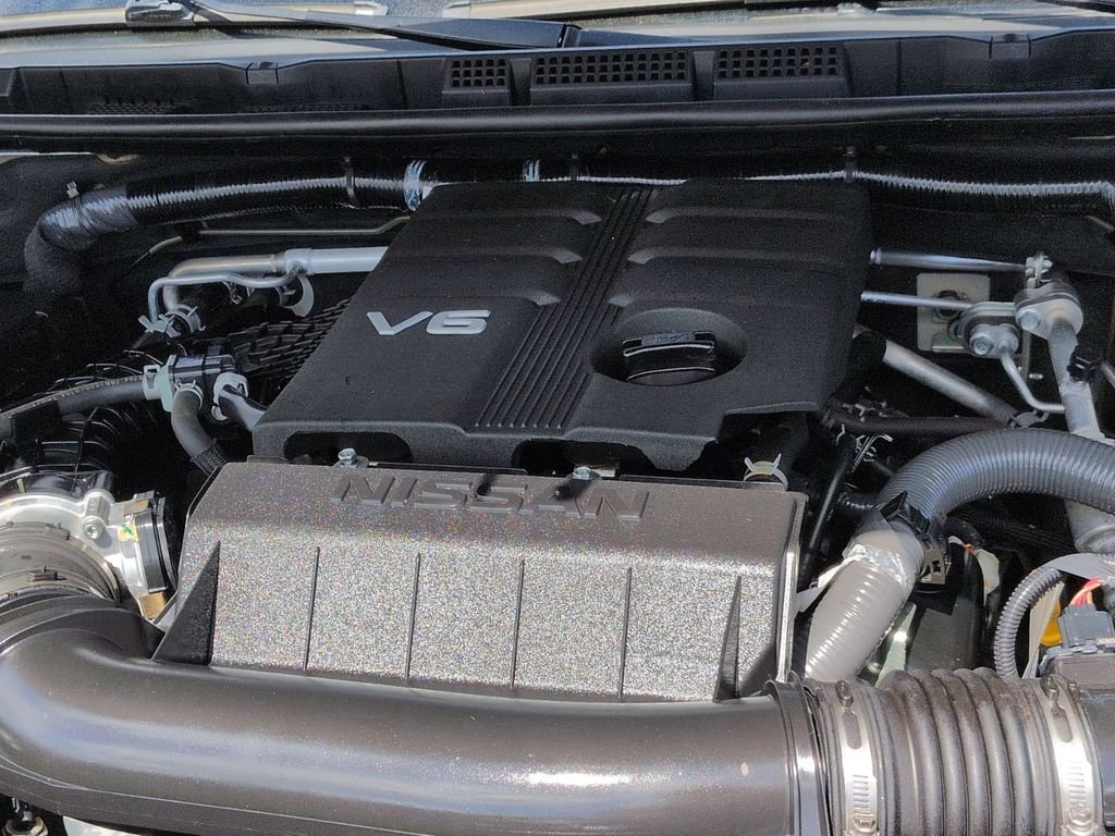 Used 2023 Nissan Frontier PRO-4X w/ Pro Convenience Package image 9