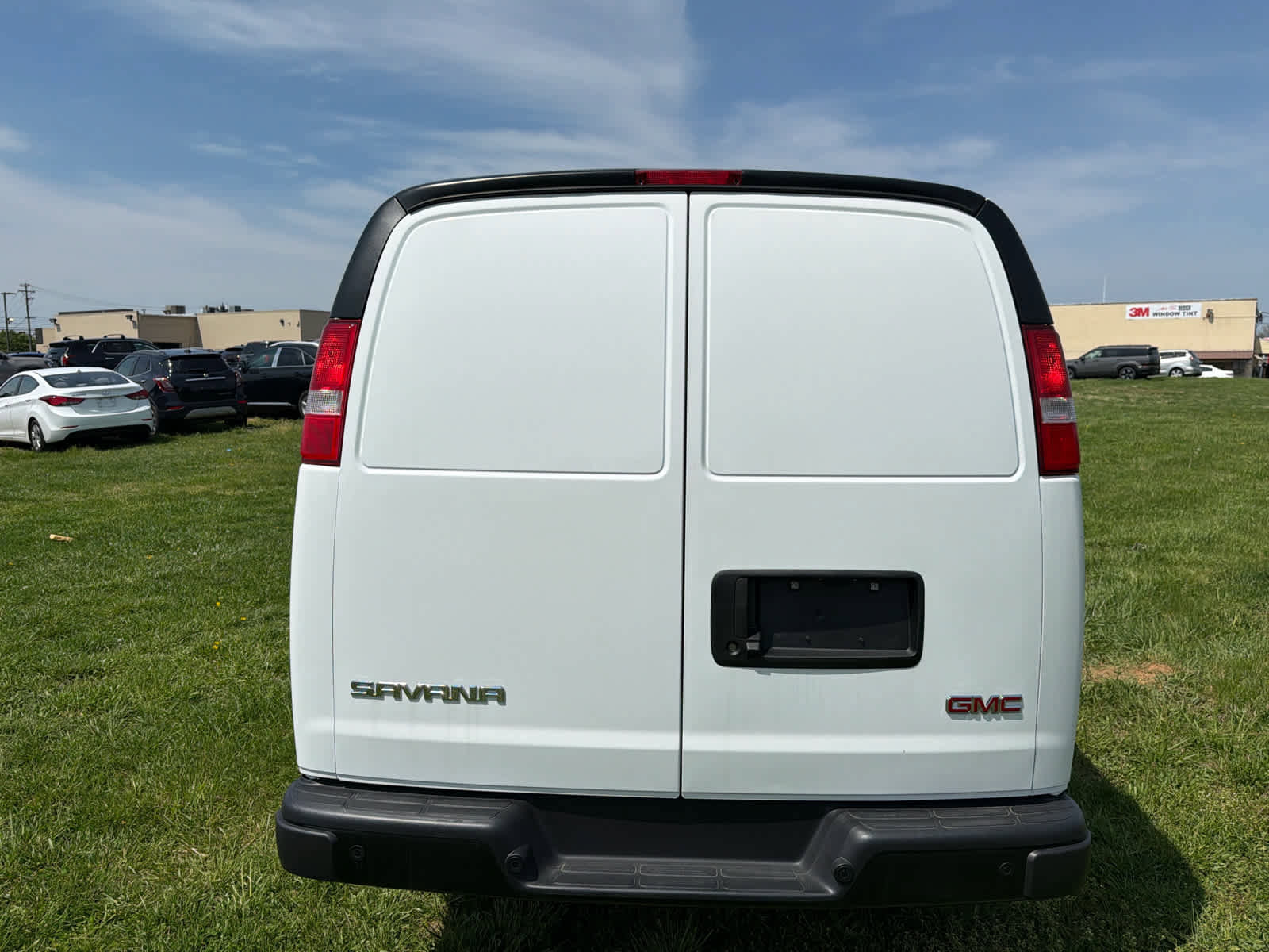 New 2025 GMC Savana 2500 w/ Driver Convenience Package RWD image 7
