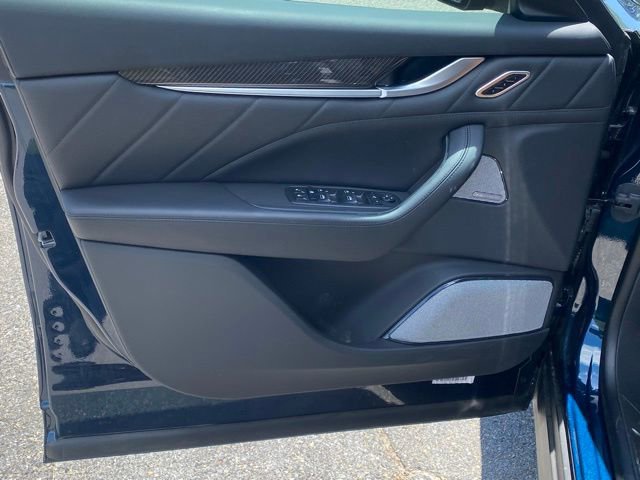 New 2024 Maserati Levante Trofeo image 16