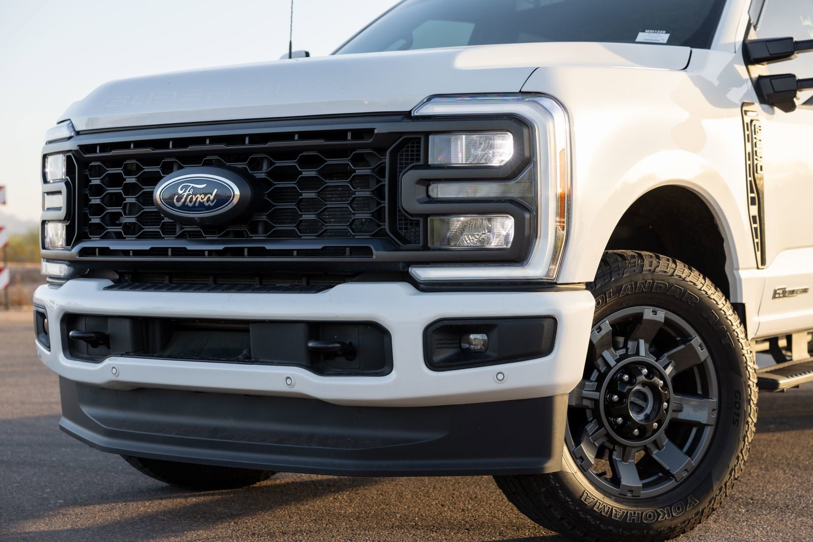 Used 2023 Ford F250 Lariat w/ Lariat Ultimate Package AWD/4WD image 6