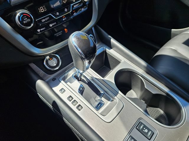 Used 2024 Nissan Murano SV AWD/4WD image 32