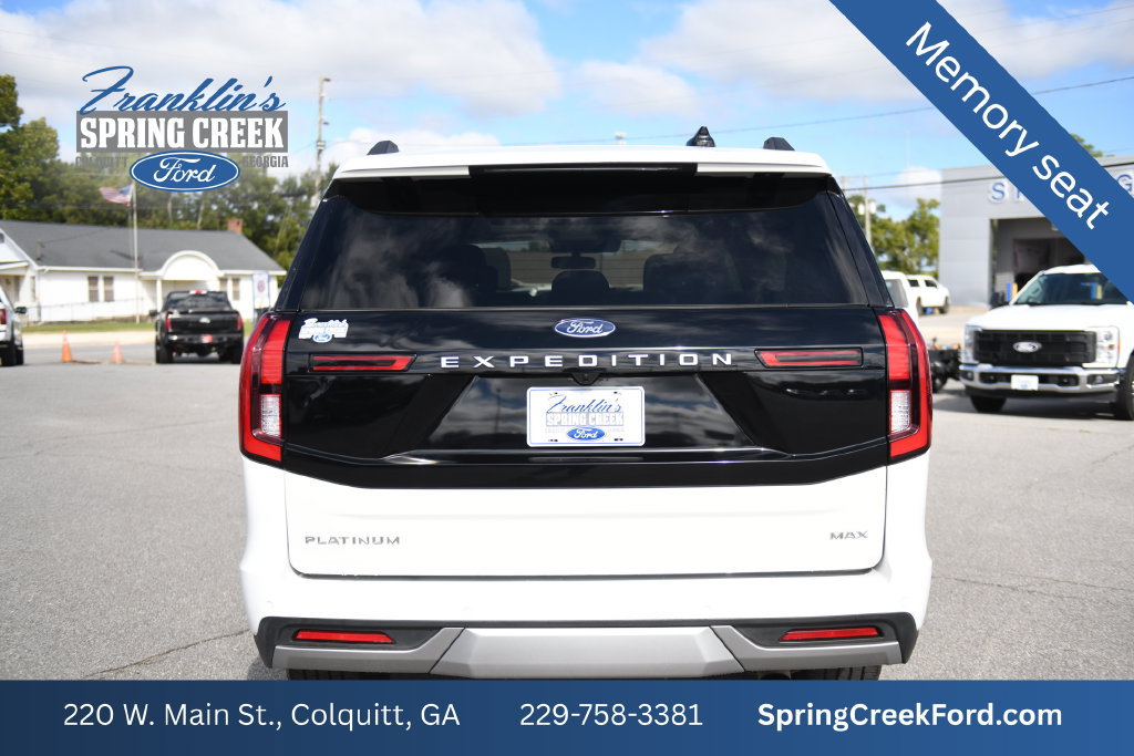 Used 2025 Ford Expedition Max Platinum w/ Driver's Package AWD/4WD image 8