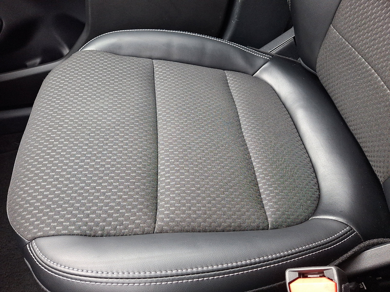 Certified 2024 Ford Escape SE image 26