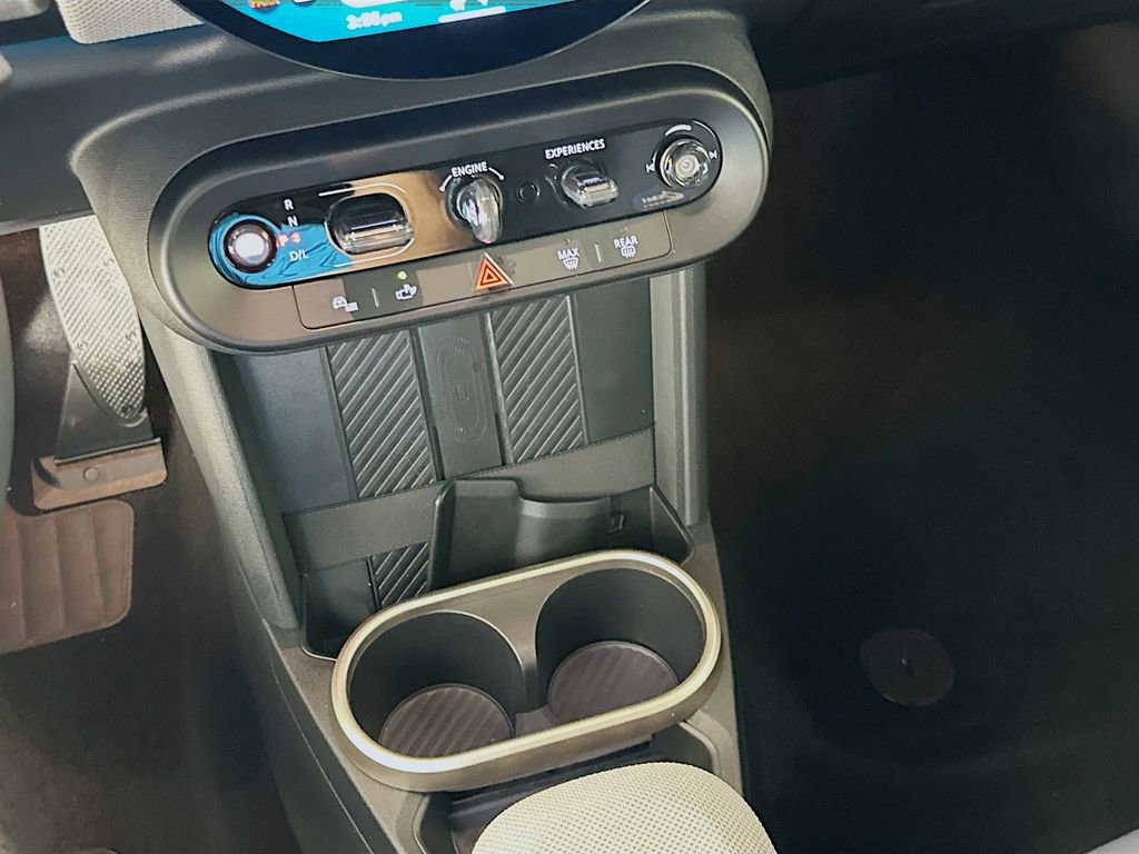 Certified 2025 MINI Cooper S image 16