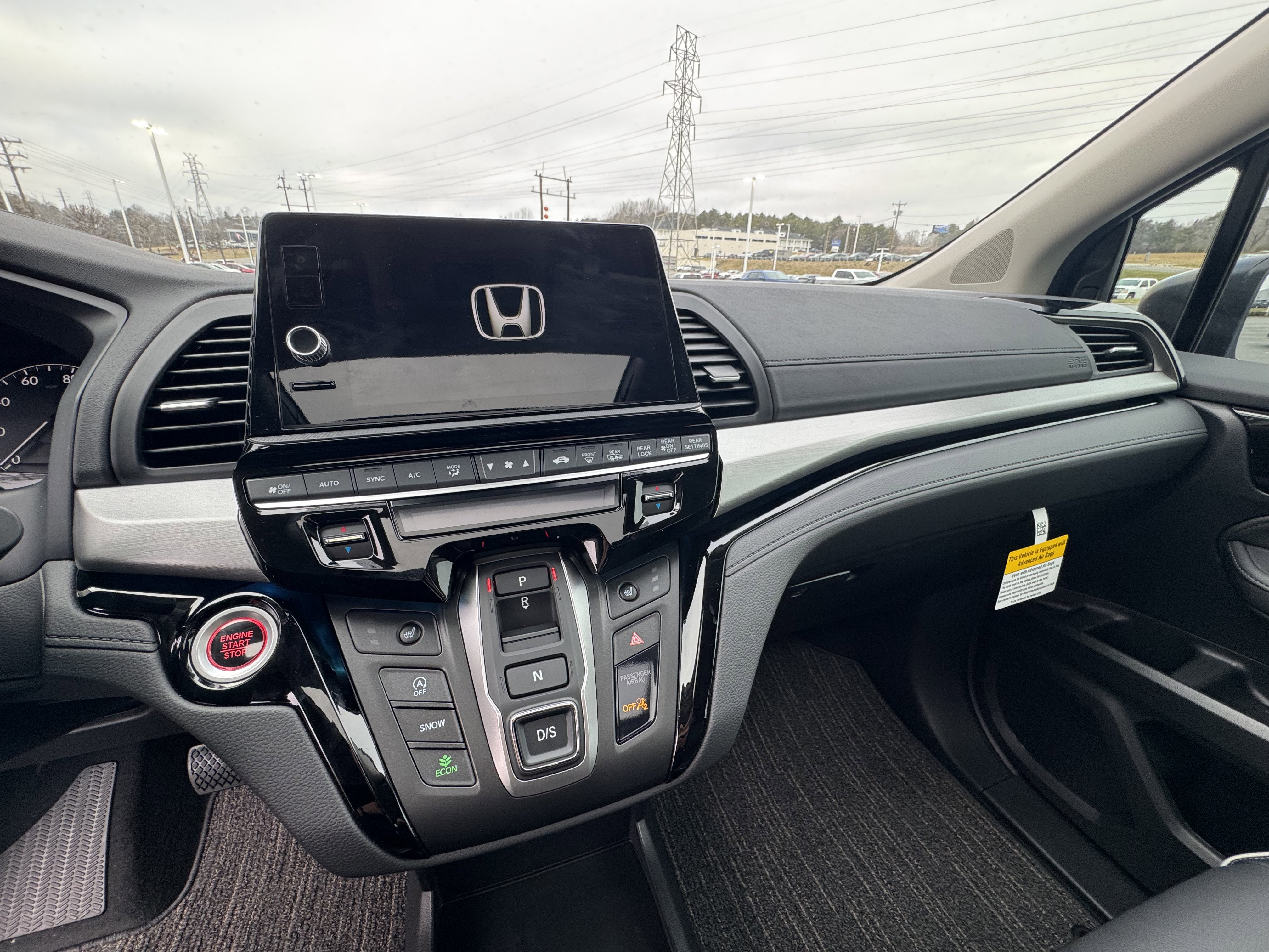 New 2026 Honda Odyssey Touring image 17