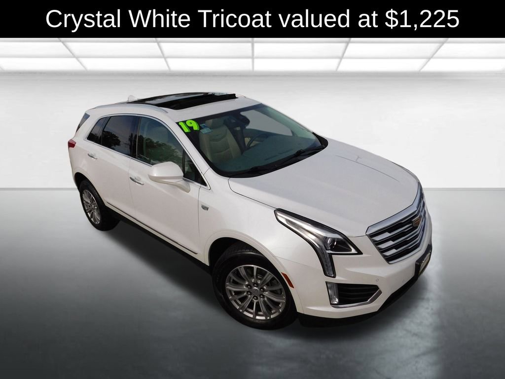 Used 2019 Cadillac XT5 Luxury image 2