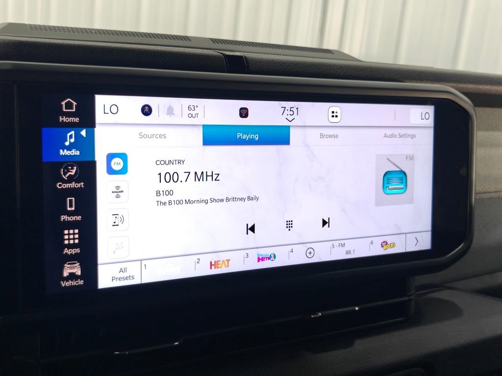 Used 2024 Jeep Wrangler Unlimited image 29