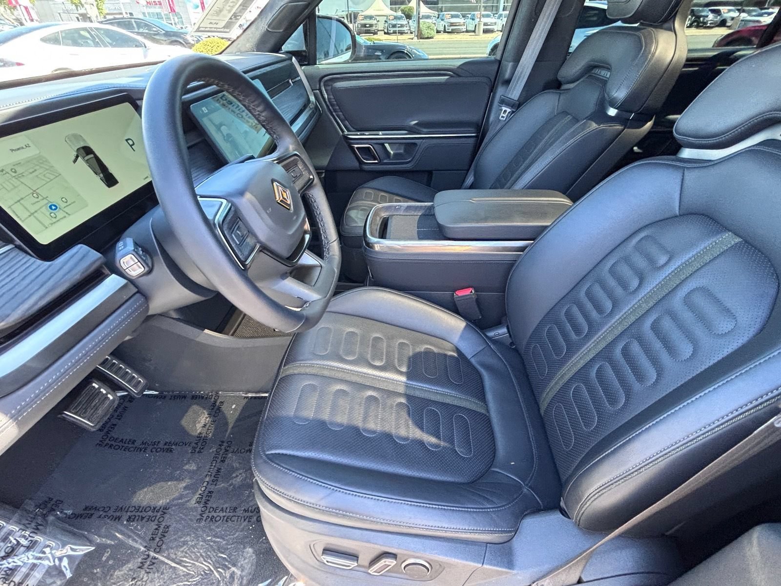 Used 2023 Rivian R1S Adventure AWD/4WD image 18