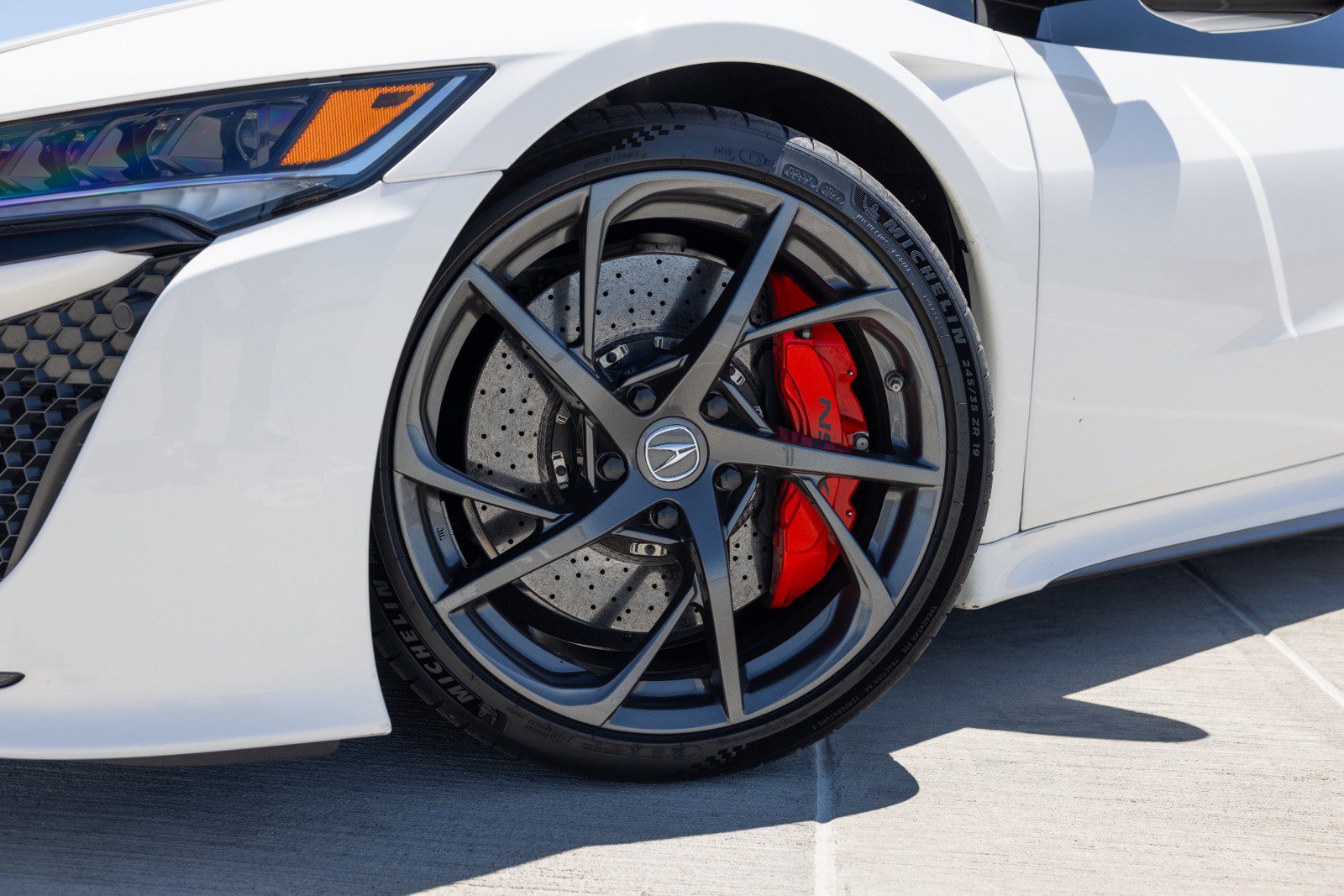 Used 2017 Acura NSX AWD/4WD image 16
