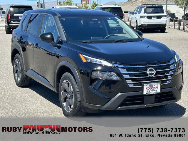 Used 2025 Nissan Rogue SV FWD image 1