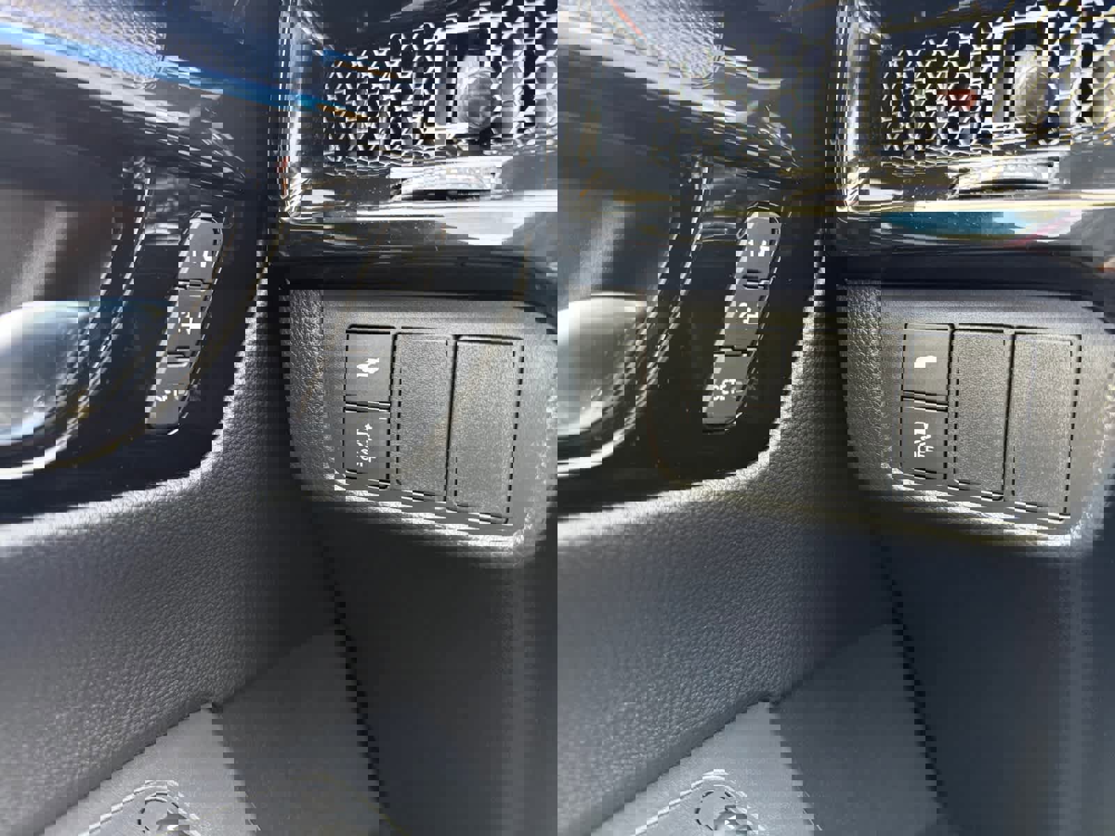 Used 2024 Honda CR-V Sport Touring image 29