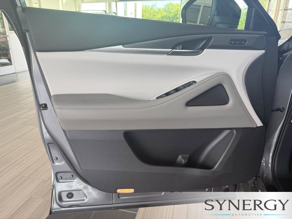 New 2027 INFINITI QX60 Pure w/ Cargo Package FWD image 24