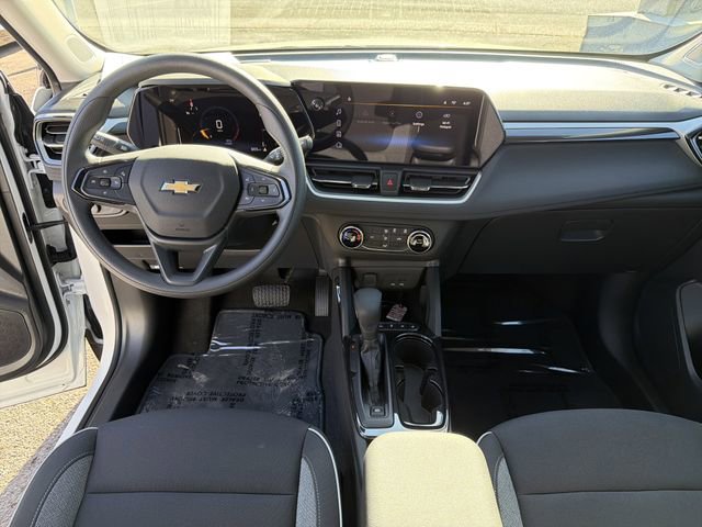 Certified 2024 Chevrolet TrailBlazer LS w/ LS Convenience Package FWD image 17