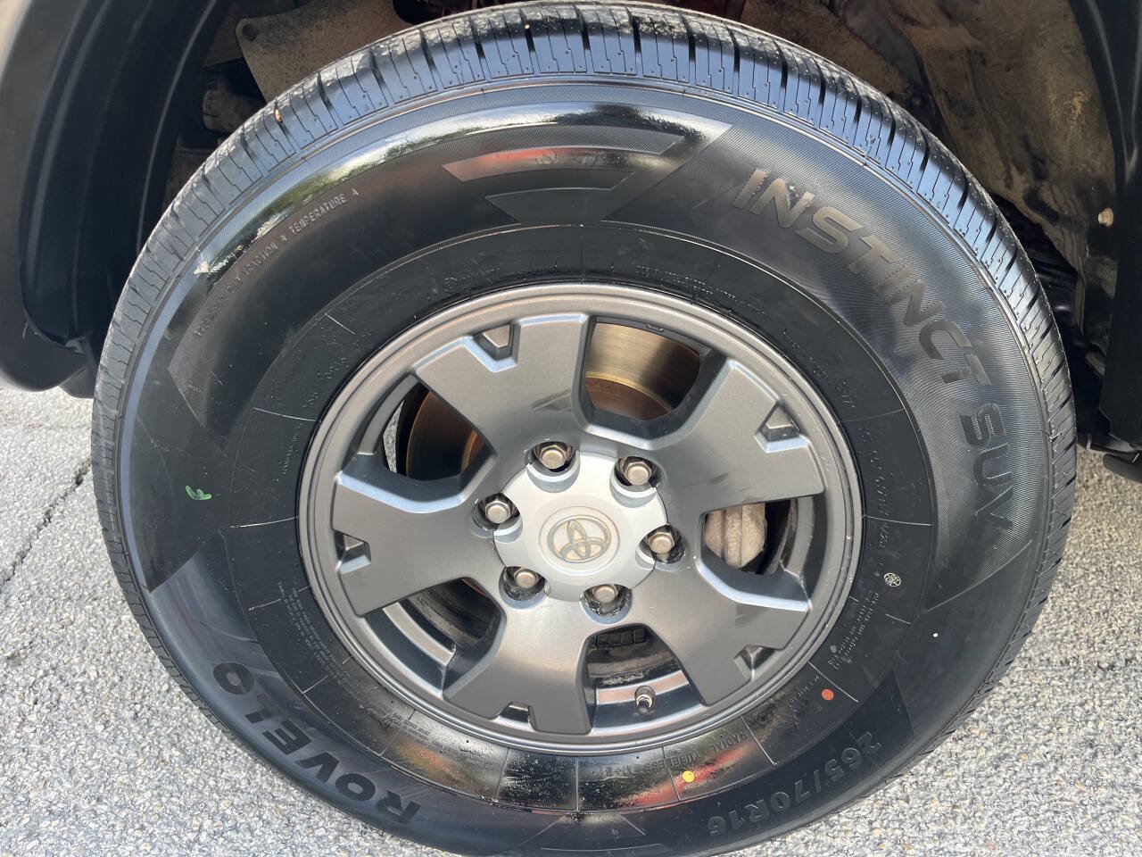Used 2010 Toyota Tacoma PreRunner RWD image 28