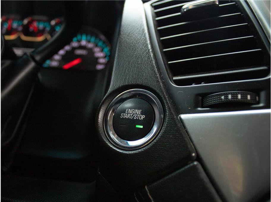 Used 2017 Chevrolet Suburban Premier image 15