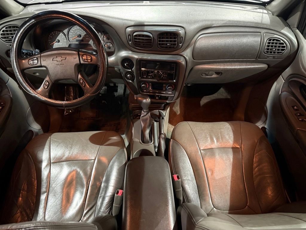 Used 2003 Chevrolet TrailBlazer LTZ image 37