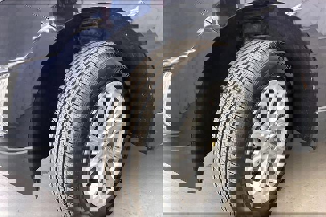 Used 2020 Chevrolet Equinox LT AWD/4WD image 33