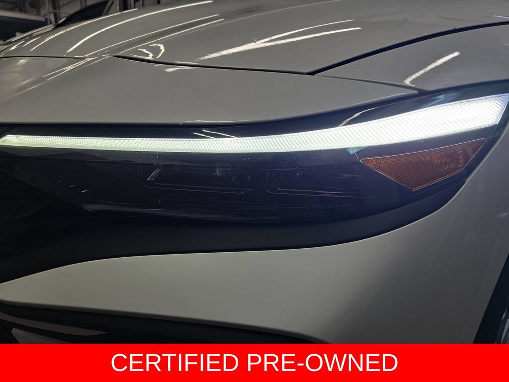 Certified 2025 Hyundai Elantra Hybrid FWD image 31