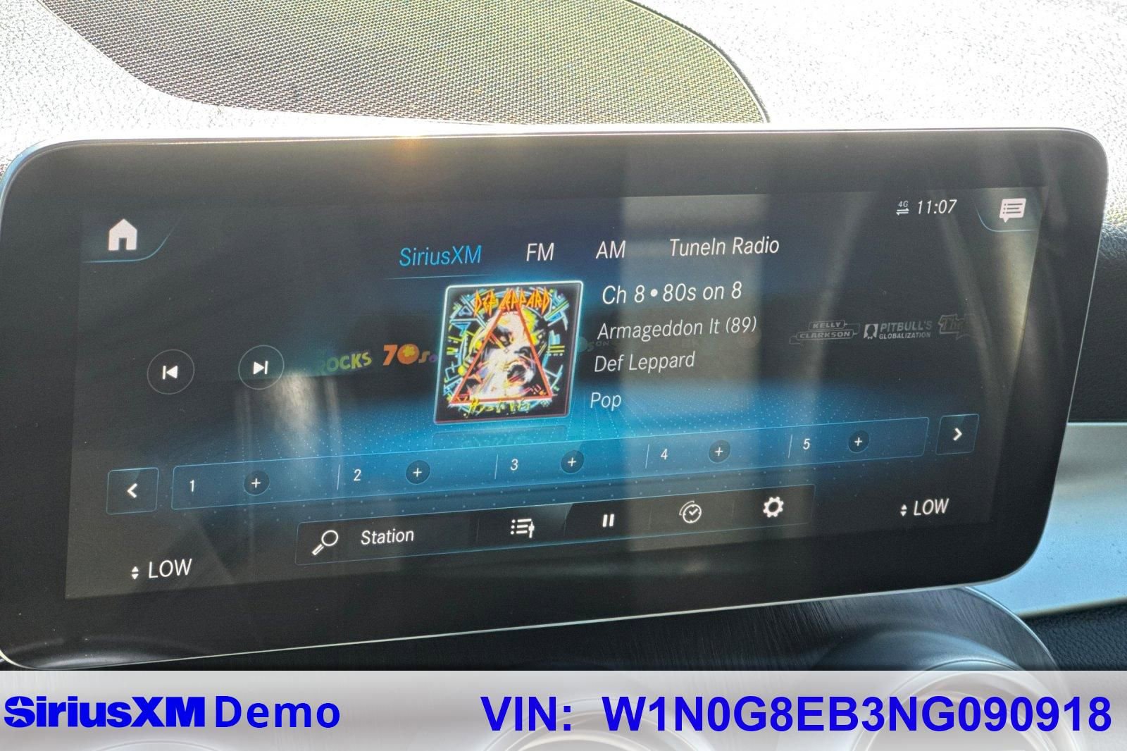 Used 2022 Mercedes-Benz GLC 300 4MATIC image 25