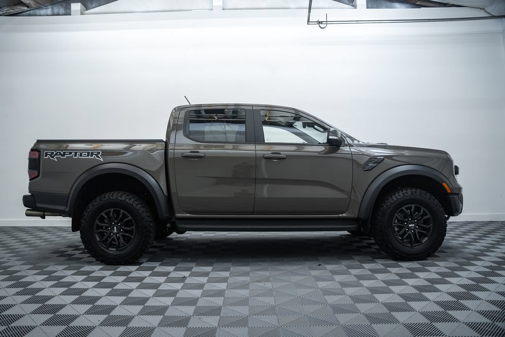 Used 2025 Ford Ranger Raptor AWD/4WD image 4