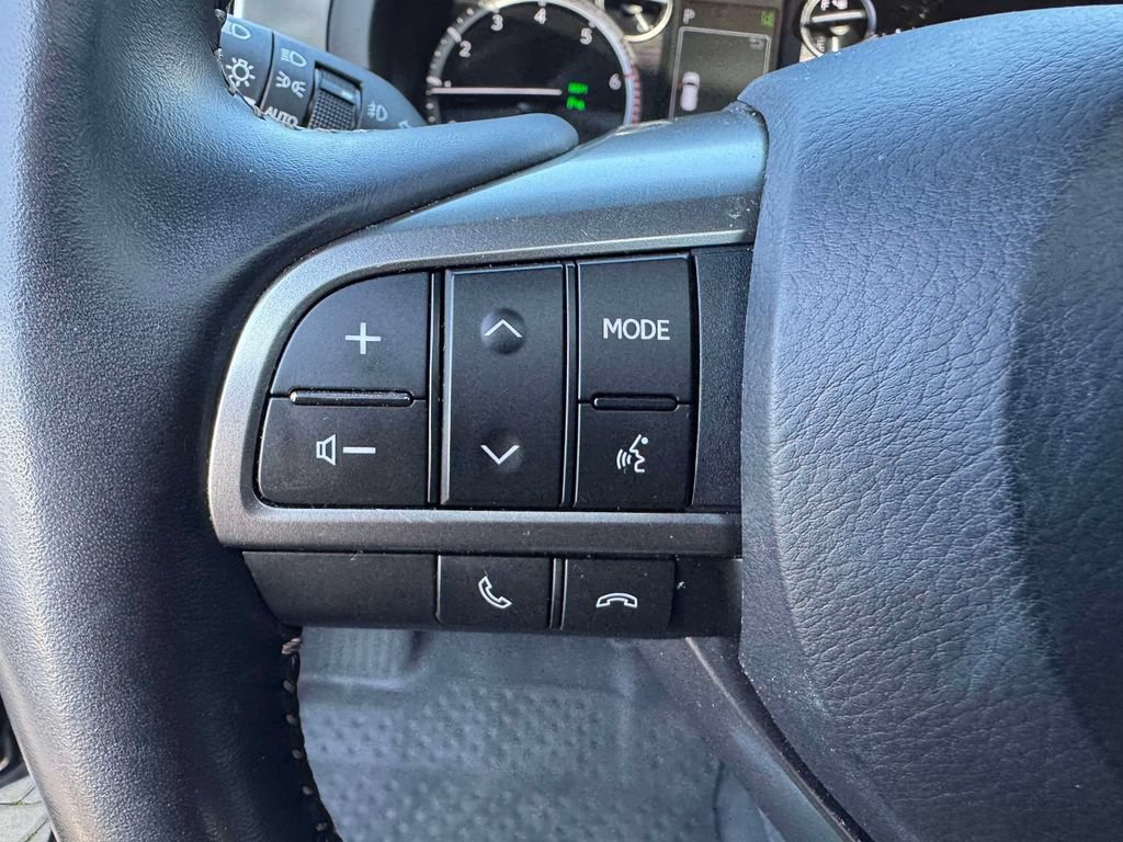 Used 2023 Lexus GX 460 Premium w/ Premium Plus Package AWD/4WD image 23