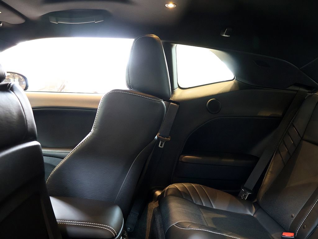 Used 2015 Dodge Challenger SRT Hellcat image 36