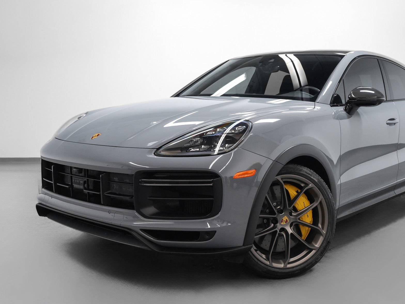 Used 2023 Porsche Cayenne Turbo GT AWD/4WD image 7