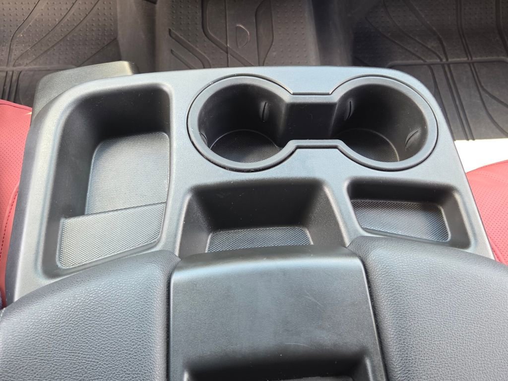 Used 2021 Chevrolet Silverado 1500 LT RWD image 18