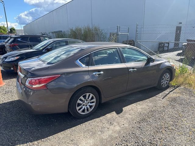 Used 2013 Nissan Altima 2.5 S FWD image 26