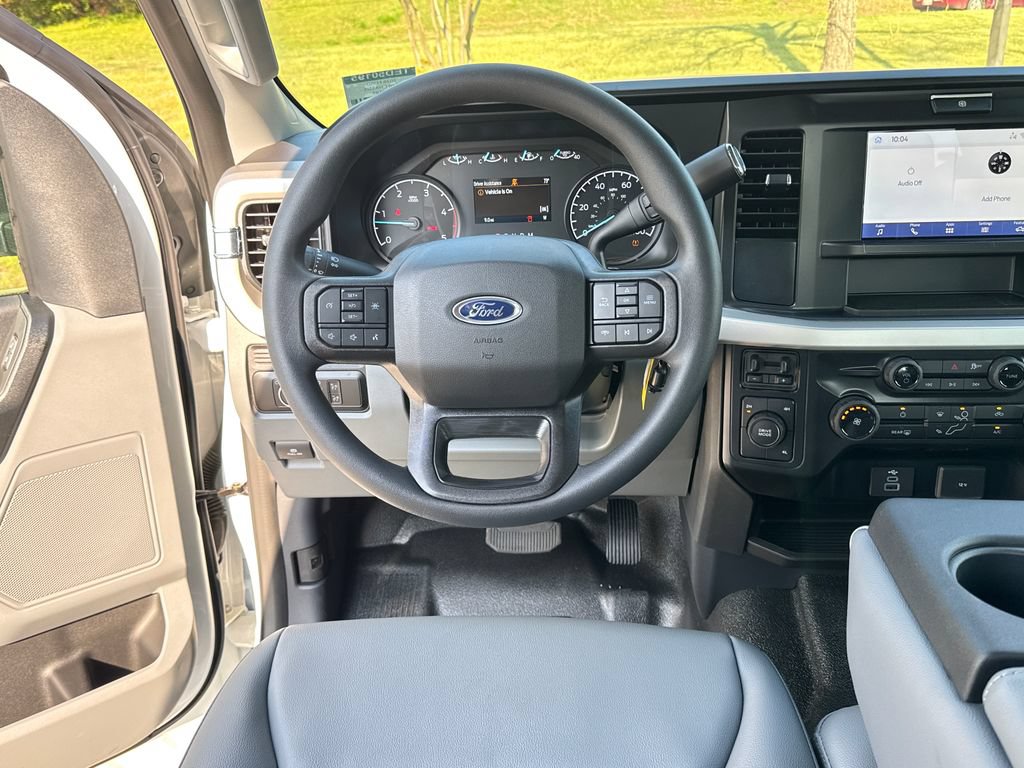 New 2026 Ford F550 4x4 Supercab Super Duty image 14