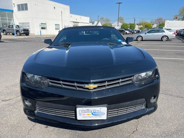 Used 2015 Chevrolet Camaro LT RWD image 2