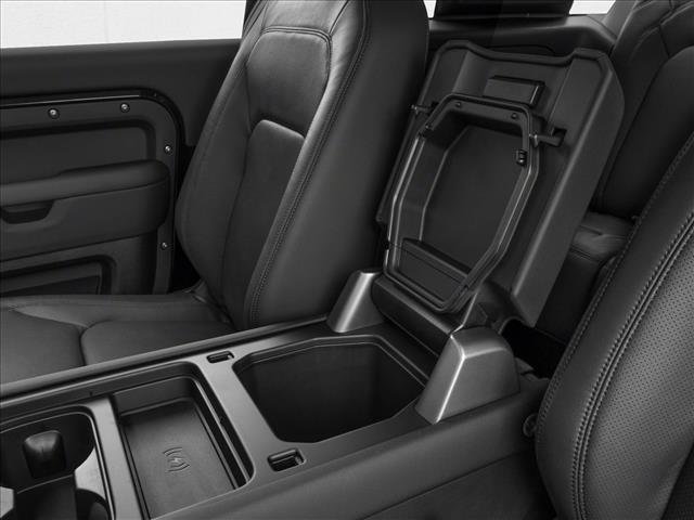 New 2025 Land Rover Defender 90 X-Dynamic SE image 10
