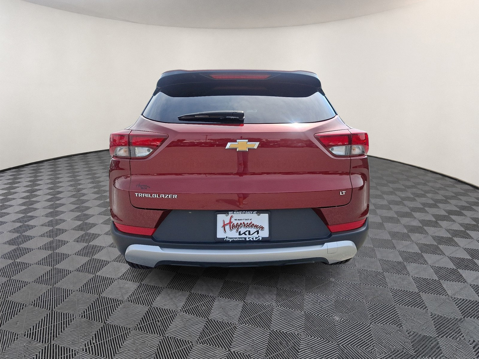 Used 2023 Chevrolet TrailBlazer LT w/ Convenience Package FWD image 5