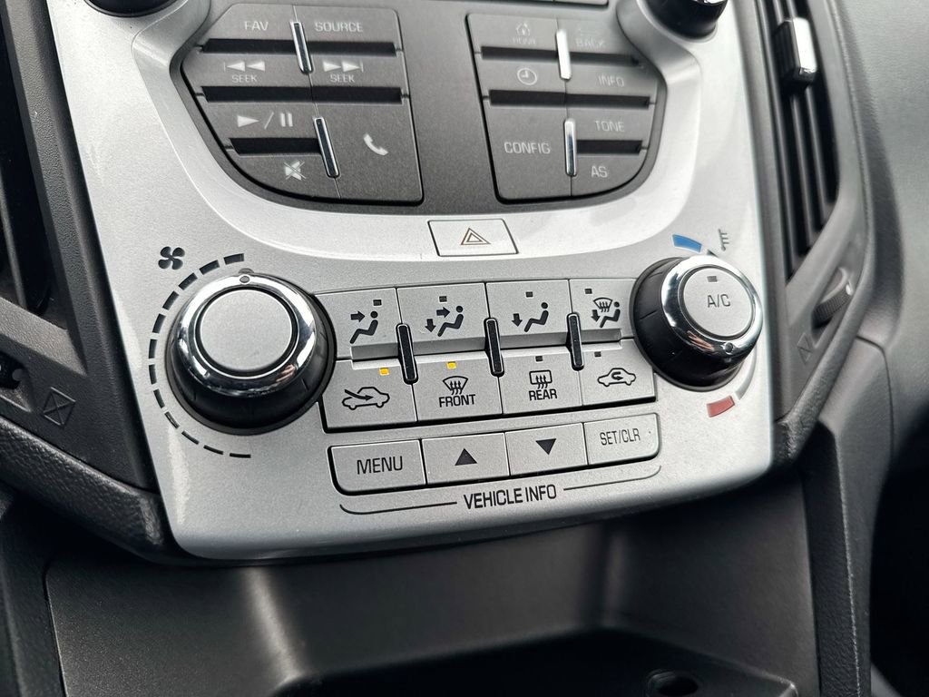 Used 2016 Chevrolet Equinox LS image 15