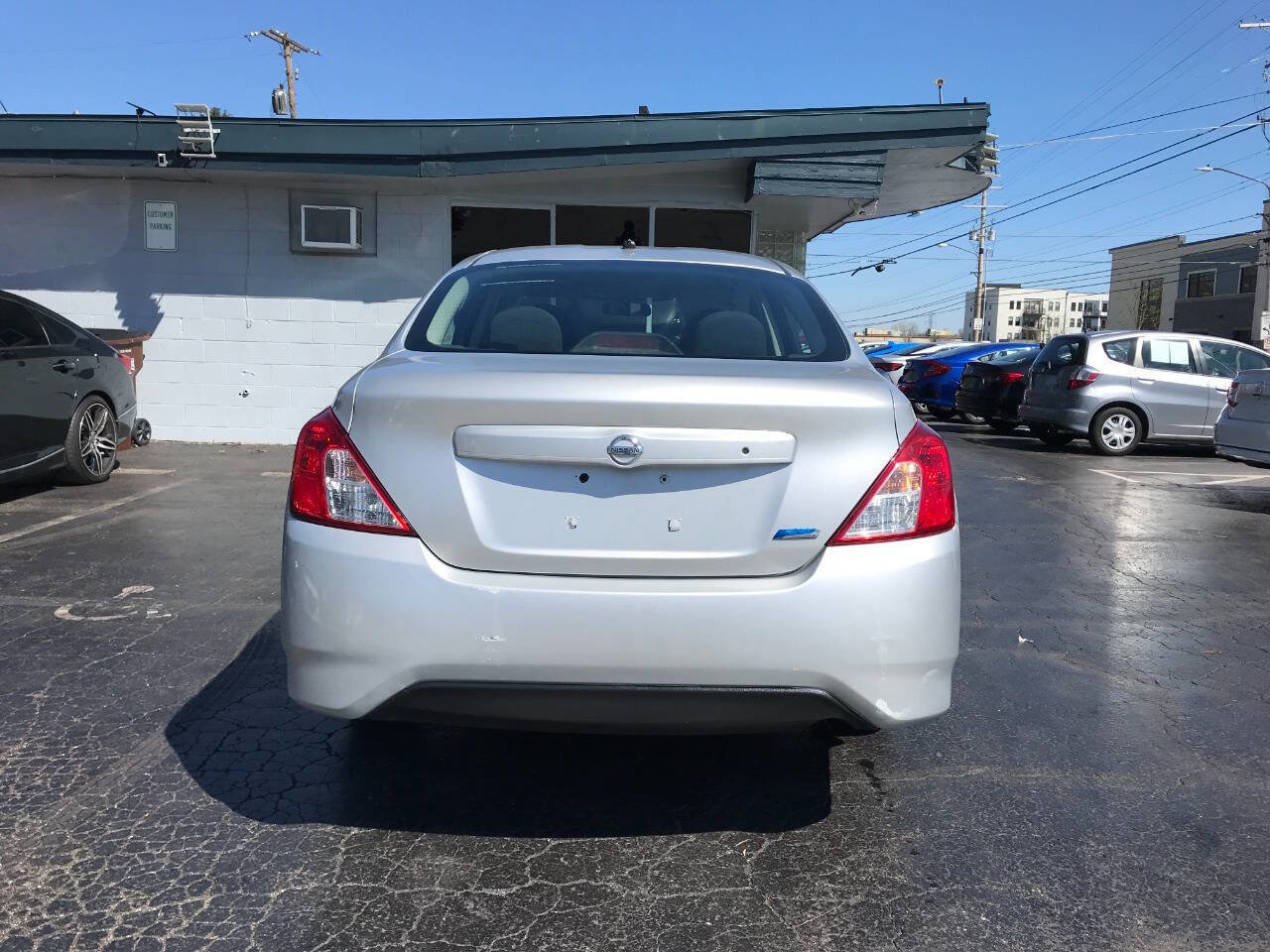 Used 2016 Nissan Versa S image 5