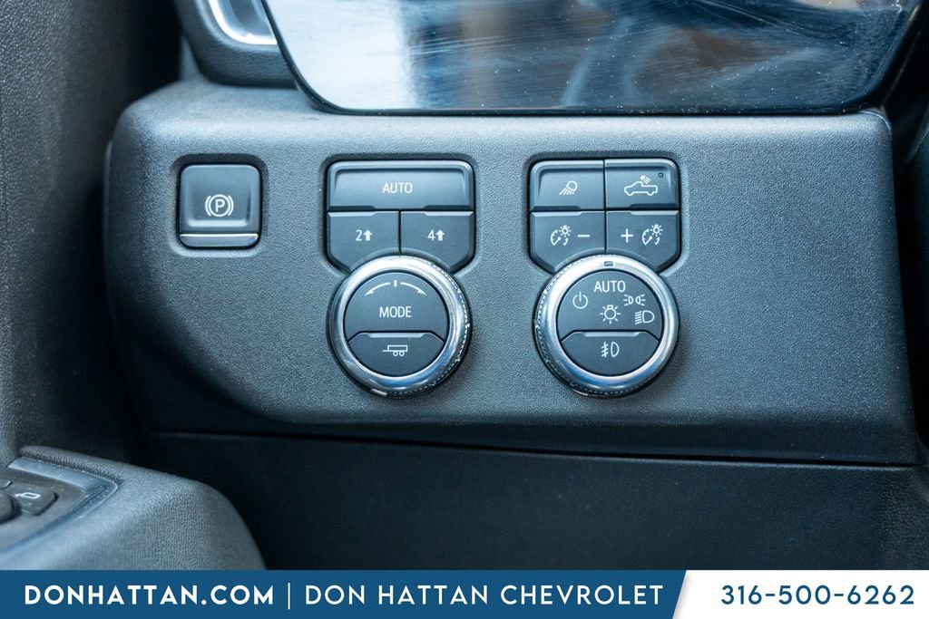 Used 2025 GMC Sierra 1500 SLT AWD/4WD image 18